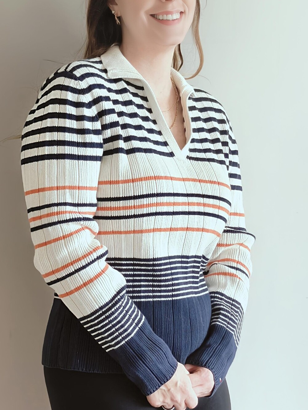 Tommy Hilfiger Vintage Preppy Striped V-Neck High Collar Knit Sweater Large EUC